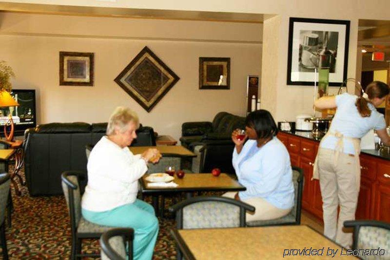 Hampton Inn Lindale/Tyler Restaurace fotografie